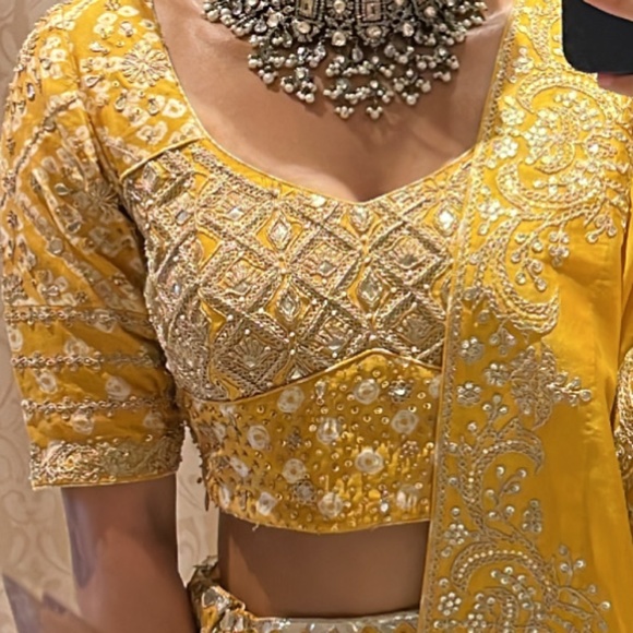 Indian lengha - Picture 3 of 3